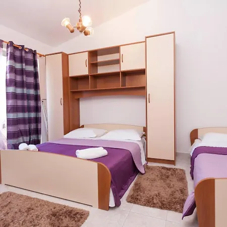 Ana 1 Appartement Makarska