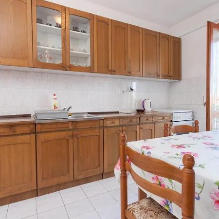 Ana 1 Appartement Makarska